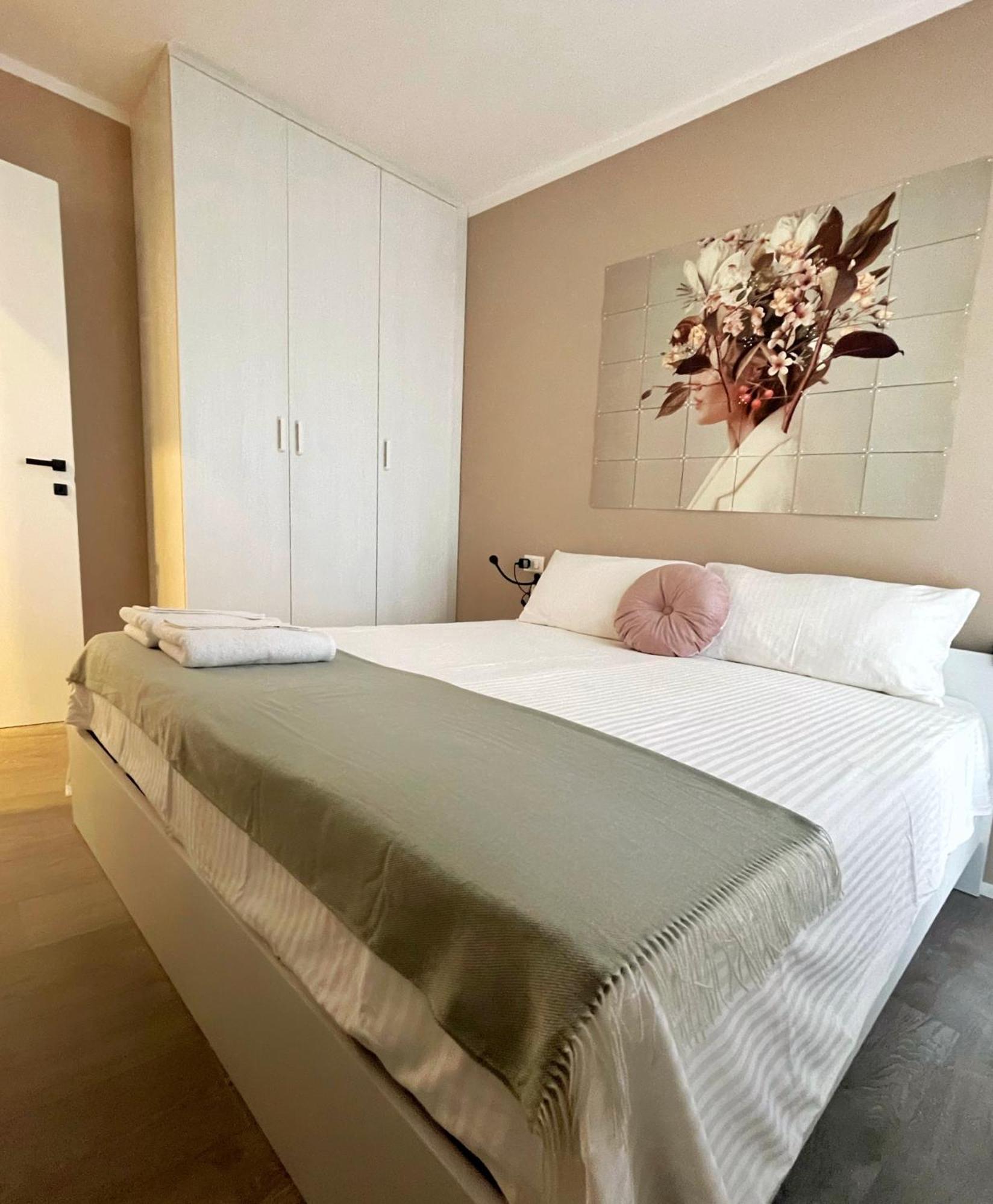 7 Sky Udine Apartment Ngoại thất bức ảnh